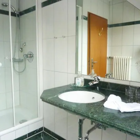 Ferienwohnung Schwalbennest - #a43519 * تيتيسي نيوستادت