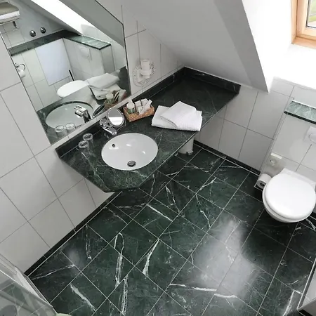 Ferienwohnung Schwalbennest - #a43519 تيتيسي نيوستادت